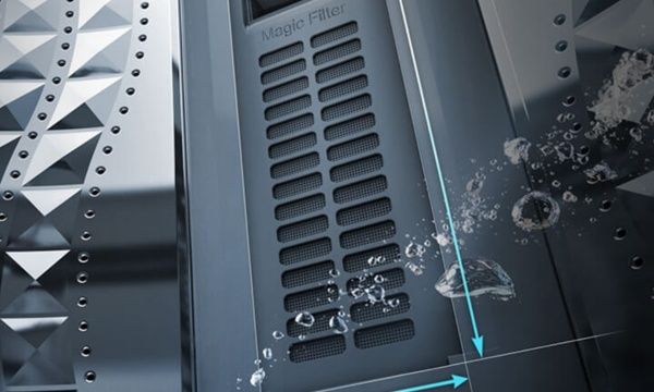 Bộ lọc lưới kép được trang bị trên máy có khả năng lọc sạch toàn bộ xơ vải